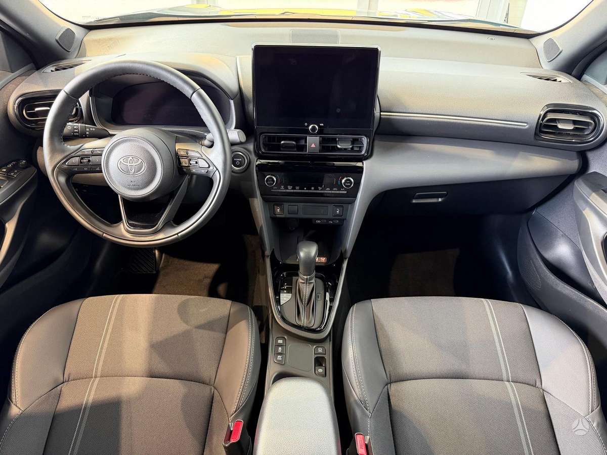 Toyota Yaris Cross - 11