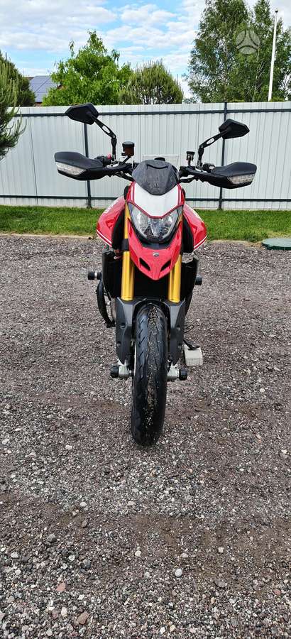 Ducati Hypermotard 937cc, superbikes