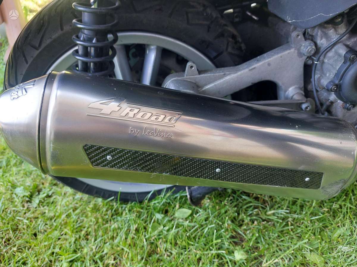 Piaggio MP3 400cc, трициклы
