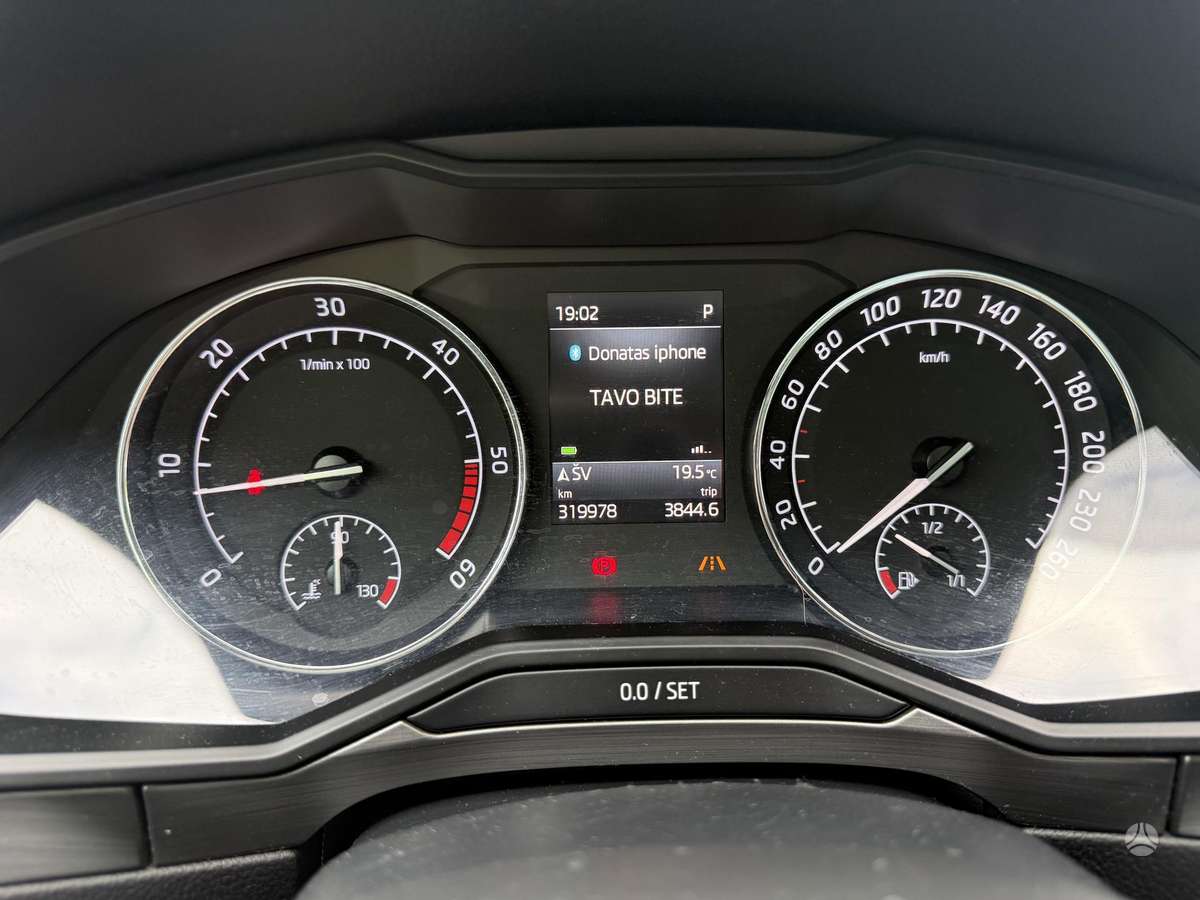 Skoda Superb, 2.0 l., Универсал