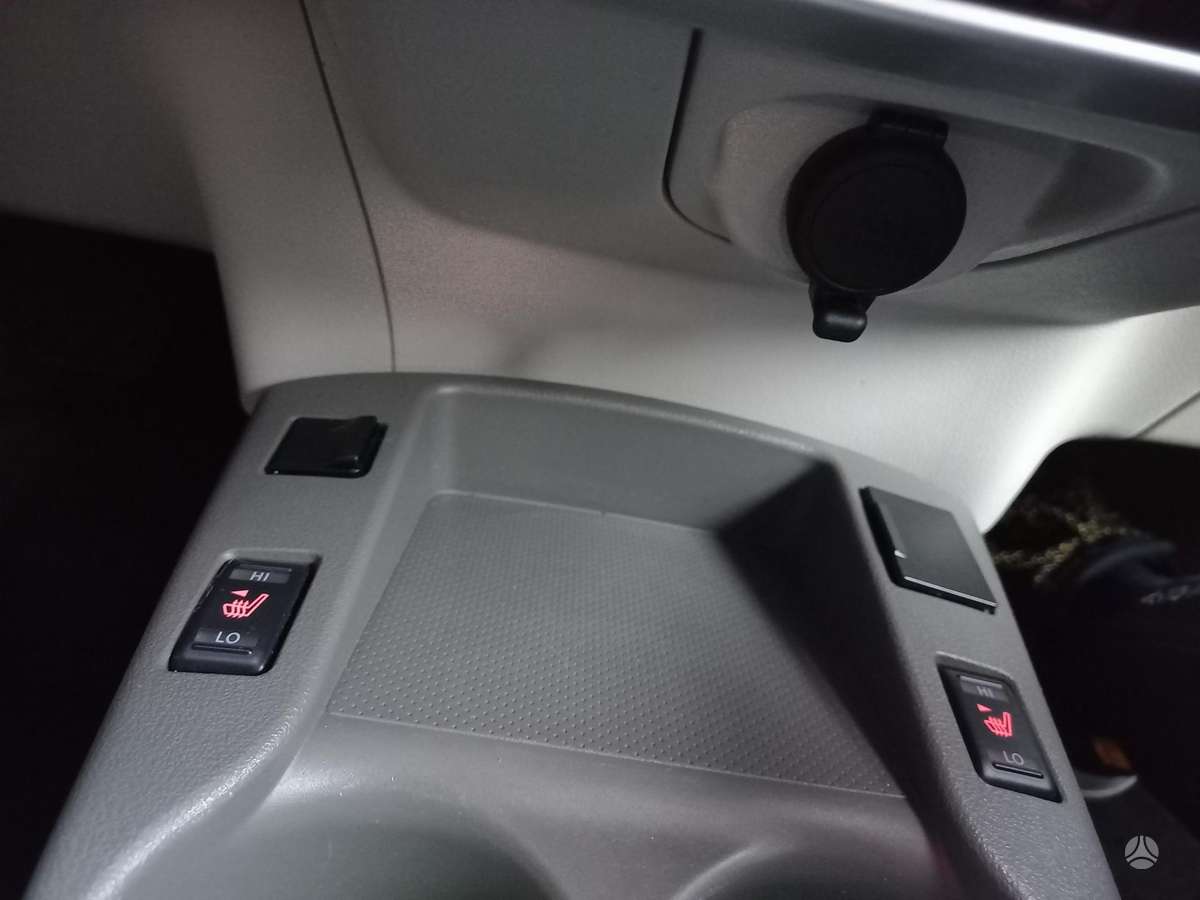 Nissan Leaf, hečbekas