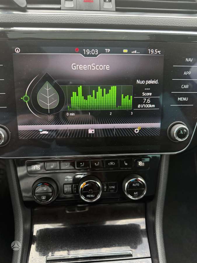 Skoda Superb, 2.0 l., Универсал