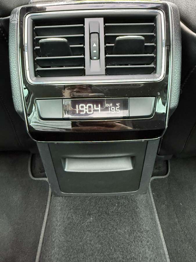 Skoda Superb, 2.0 l., Универсал