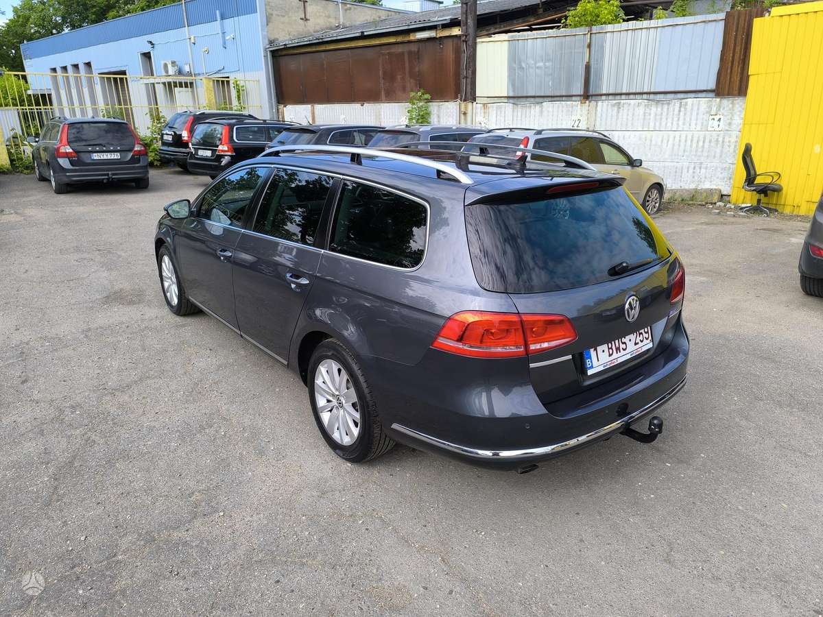 Volkswagen Passat - 8