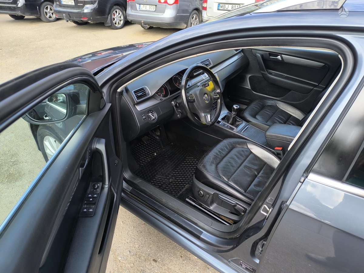 Volkswagen Passat, 1.6 l., Универсал