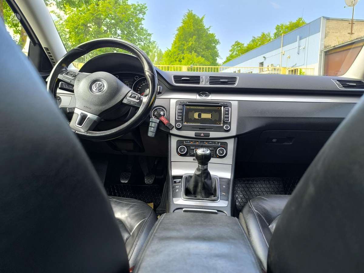 Volkswagen Passat, 1.6 l., Универсал