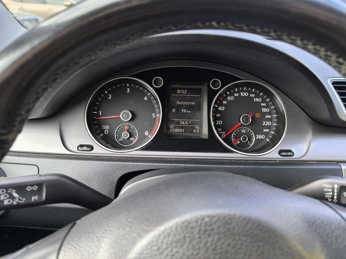Volkswagen Passat, 1.6 l., Универсал