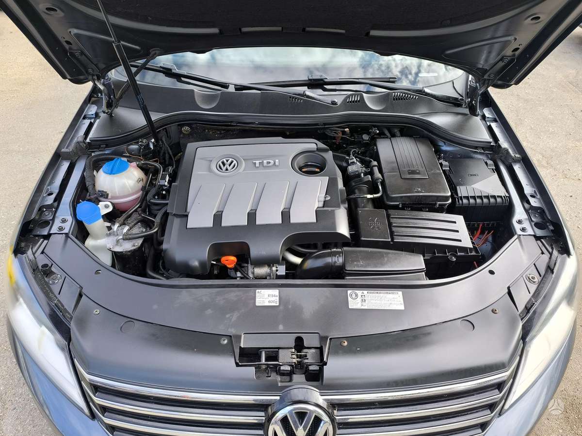 Volkswagen Passat, 1.6 l., Универсал
