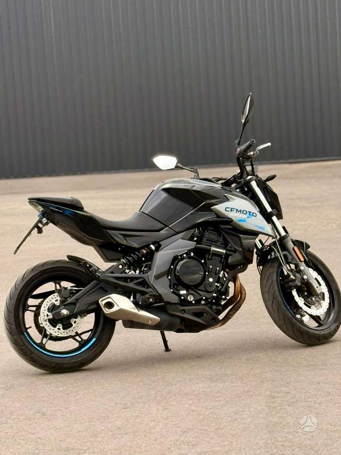 CFMOTO 650NK 650cc, street / classic