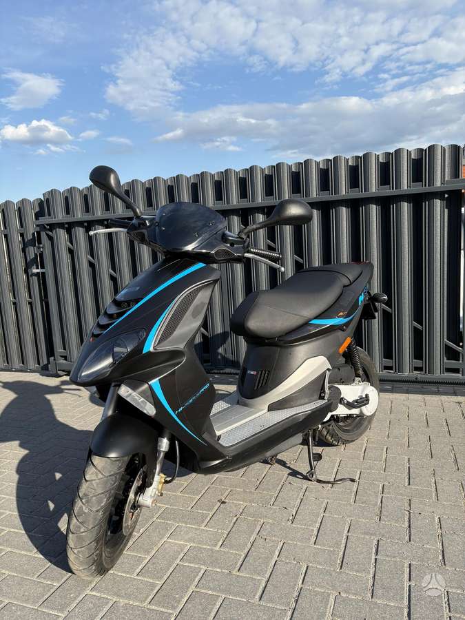 Piaggio NRG 49cc, scooters / mopeds