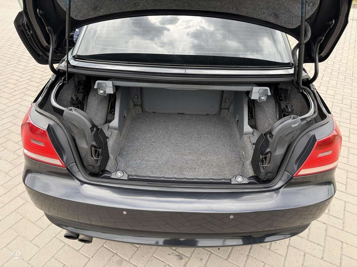 BMW 330, 3.0 l., Кабриолет