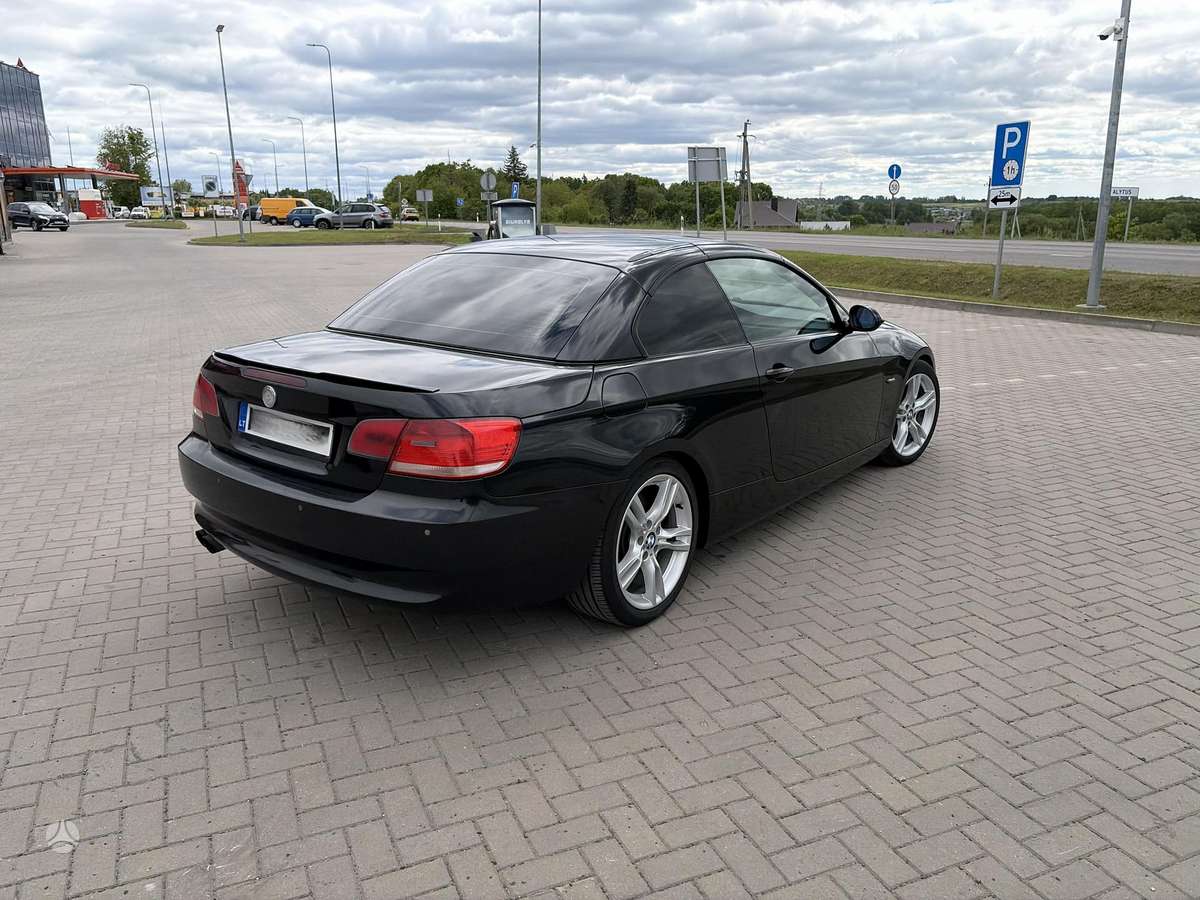 BMW 330, 3.0 l., Кабриолет