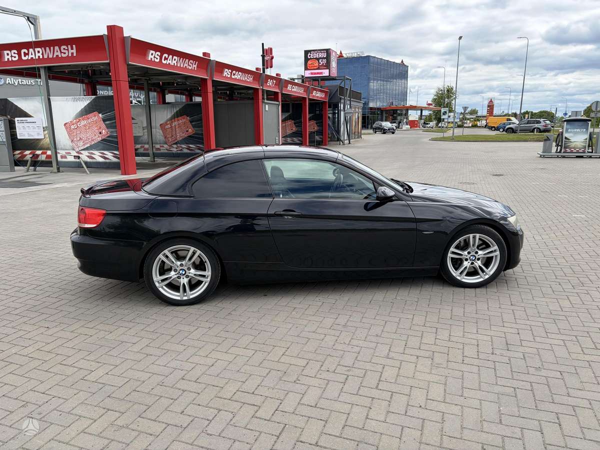 BMW 330, 3.0 l., Кабриолет