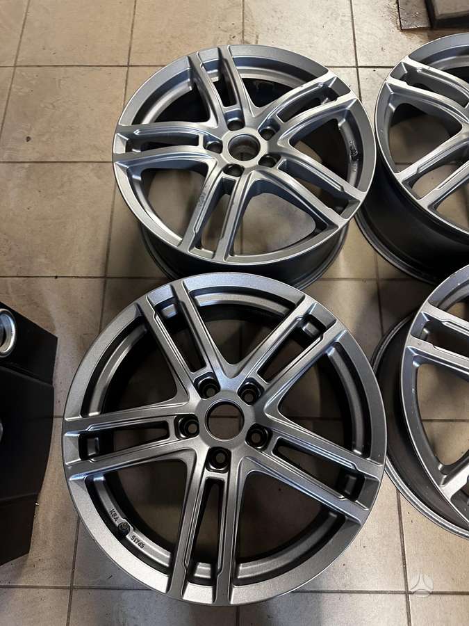 Dezent, light alloy, R18