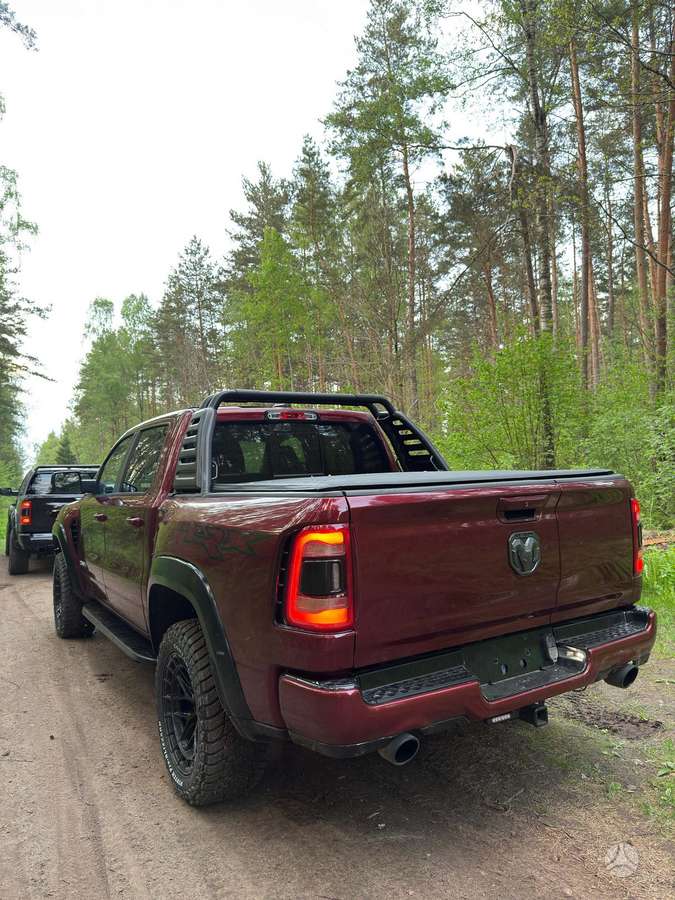 RAM 1500, 5.7 l., pick-up