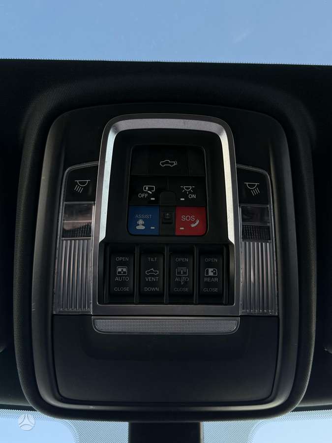 RAM 1500, 5.7 l., Пикап