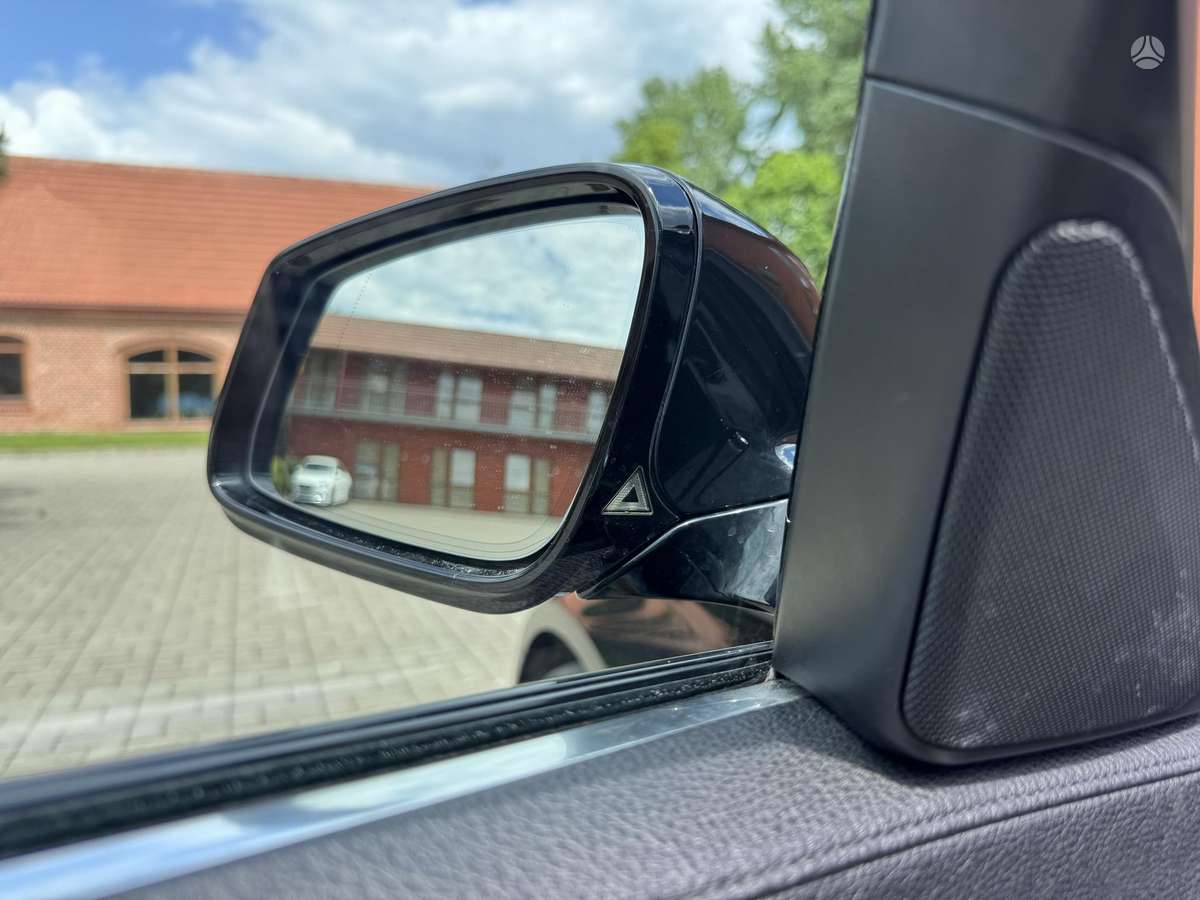 BMW 730, 3.0 l., Седан