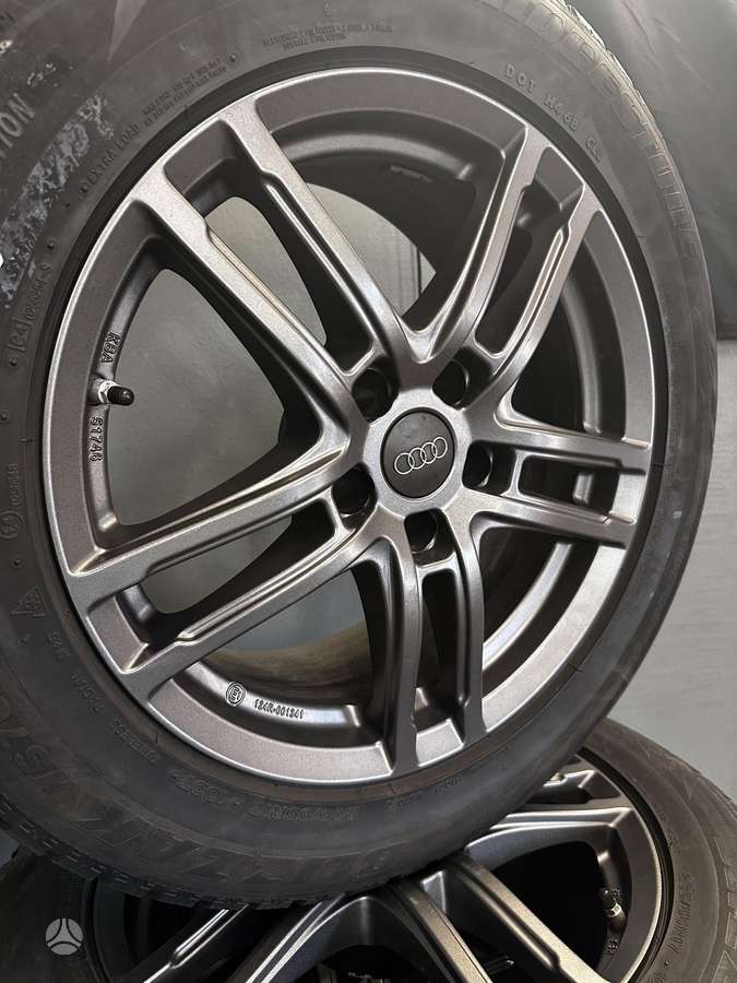 Audi, vieglmetāla, R17