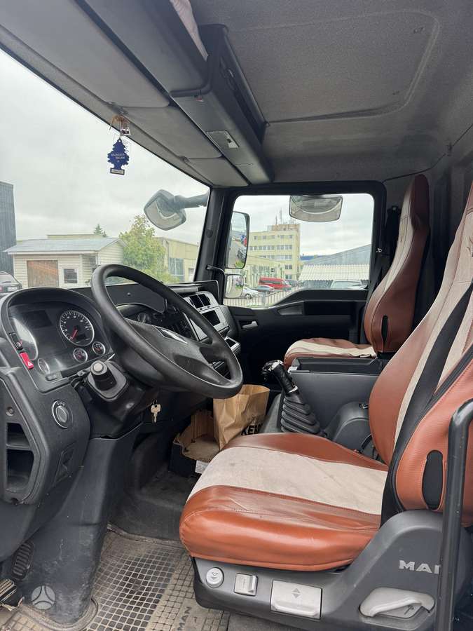 MAN TGL 7.150, box trucks / box vans