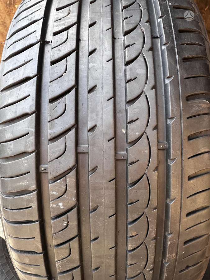 Roadstone, vasarinės 235/50 R18