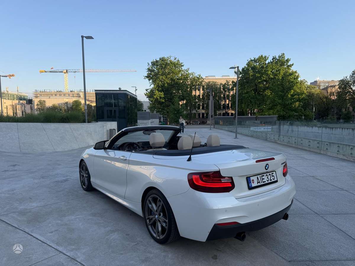 BMW M235, 3.0 l., Кабриолет
