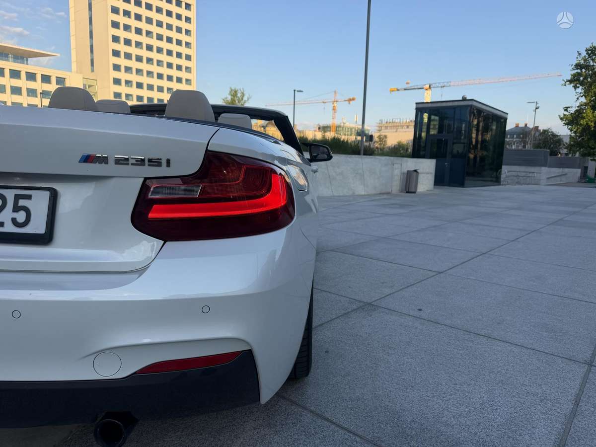 BMW M235, 3.0 l., Кабриолет