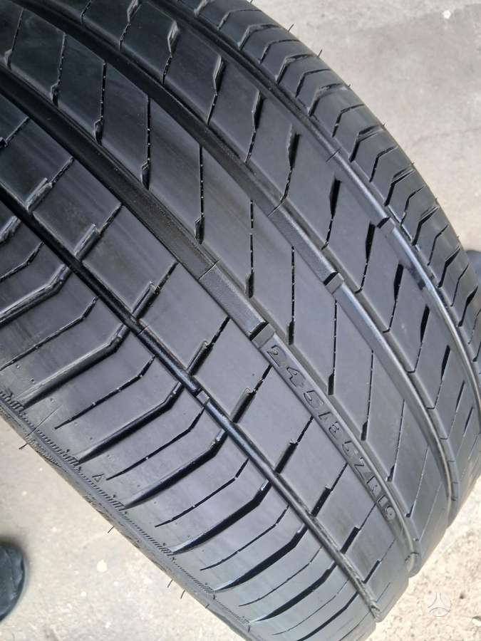 MINNELL, summer 245/35 R19