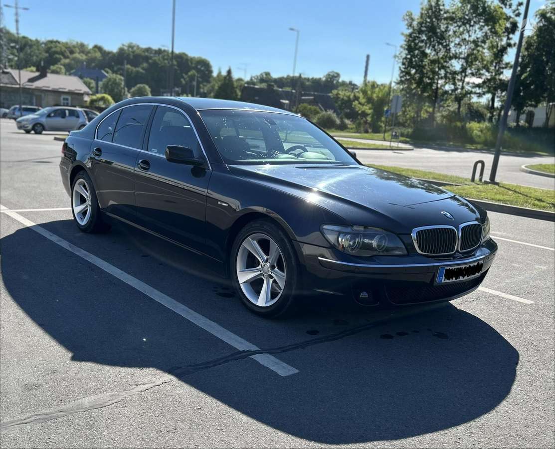 BMW 730, 3.0 l., Седан