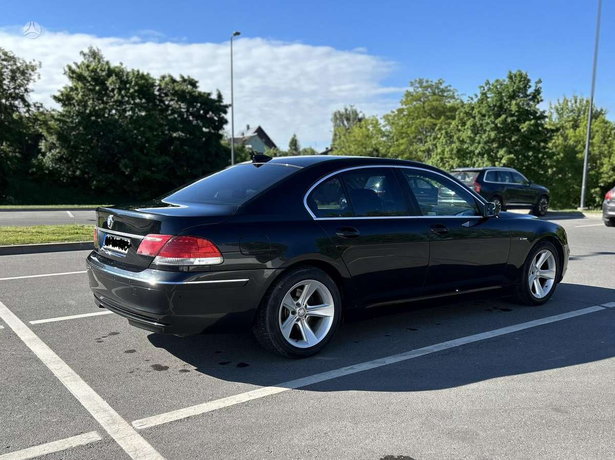 BMW 730, 3.0 l., Седан