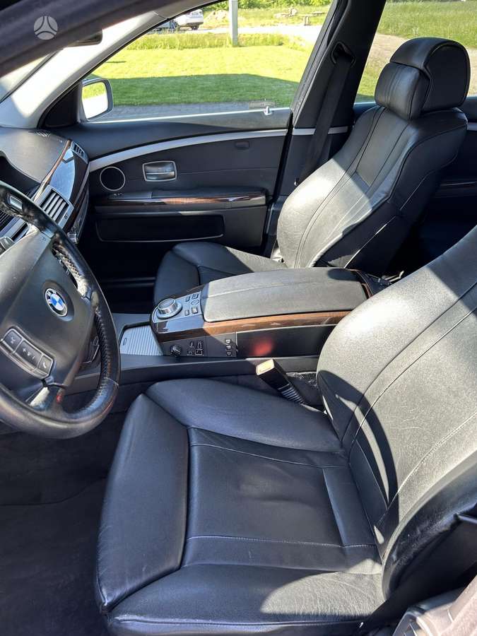 BMW 730, 3.0 l., Седан