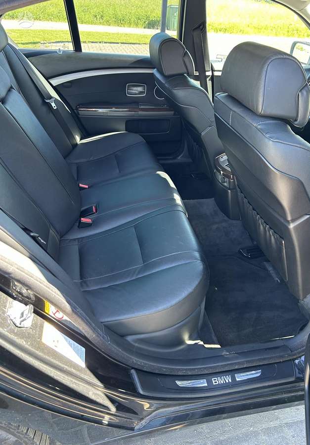 BMW 730, 3.0 l., Седан