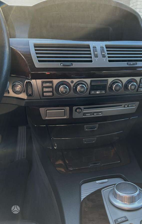 BMW 730, 3.0 l., Седан