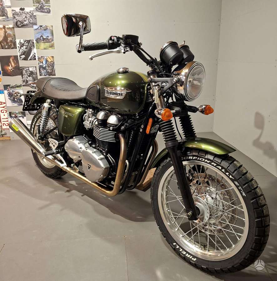 Triumph Thruxton 900cc, street / classic