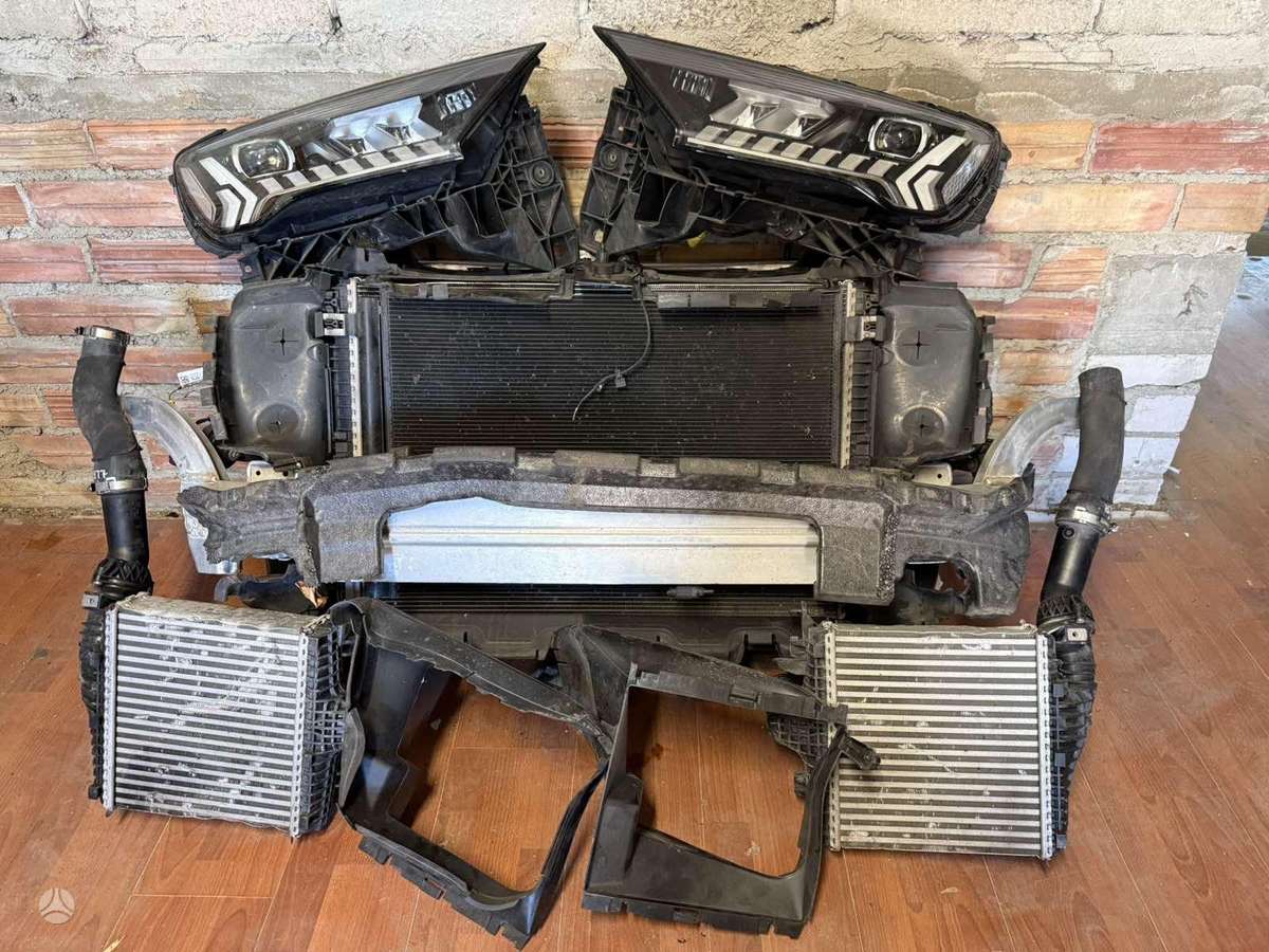 Audi SQ7 body parts