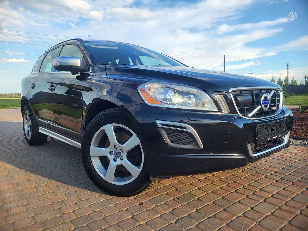 Volvo XC60, 2.4 l., visureigis / krosoveris