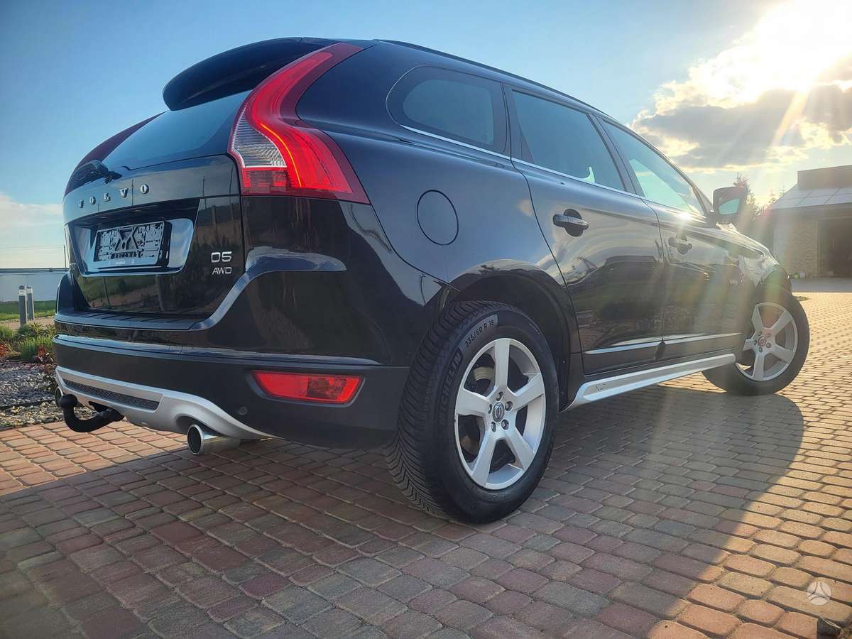 Volvo XC60, 2.4 l., visureigis / krosoveris