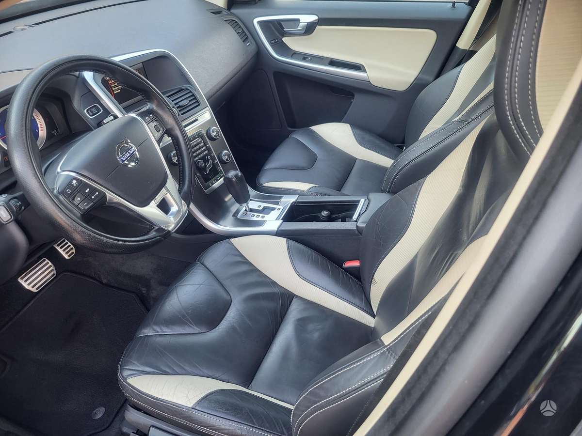 Volvo XC60, 2.4 l., visureigis / krosoveris