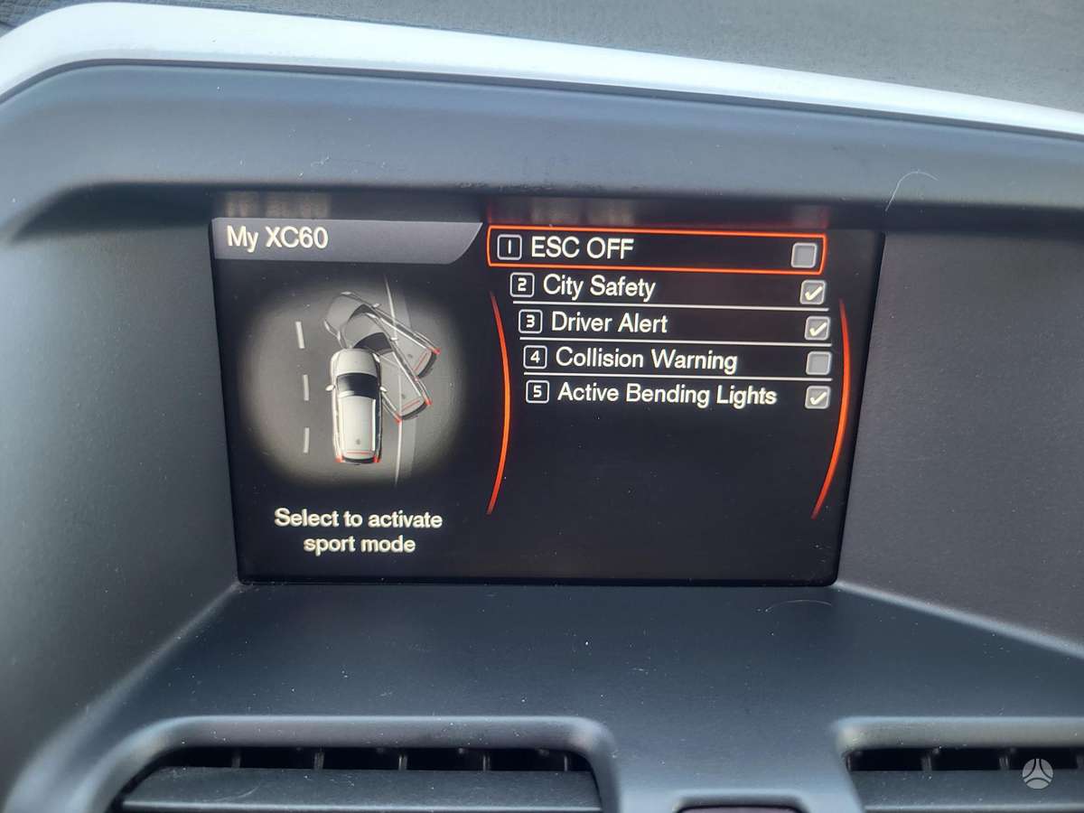 Volvo XC60, 2.4 l., visureigis / krosoveris