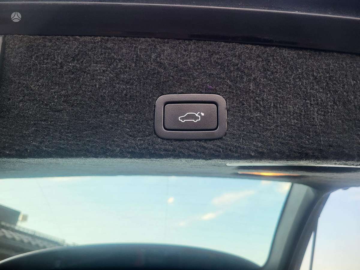 Volvo XC60, 2.4 l., visureigis / krosoveris