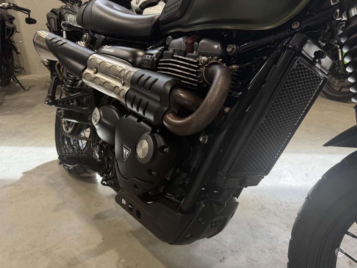 Triumph Scrambler 900cc, street / classic