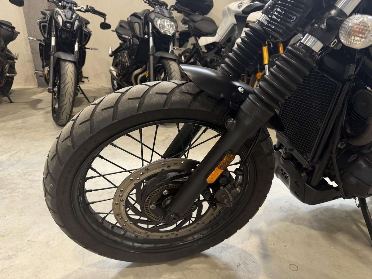 Triumph Scrambler 900cc, street / classic
