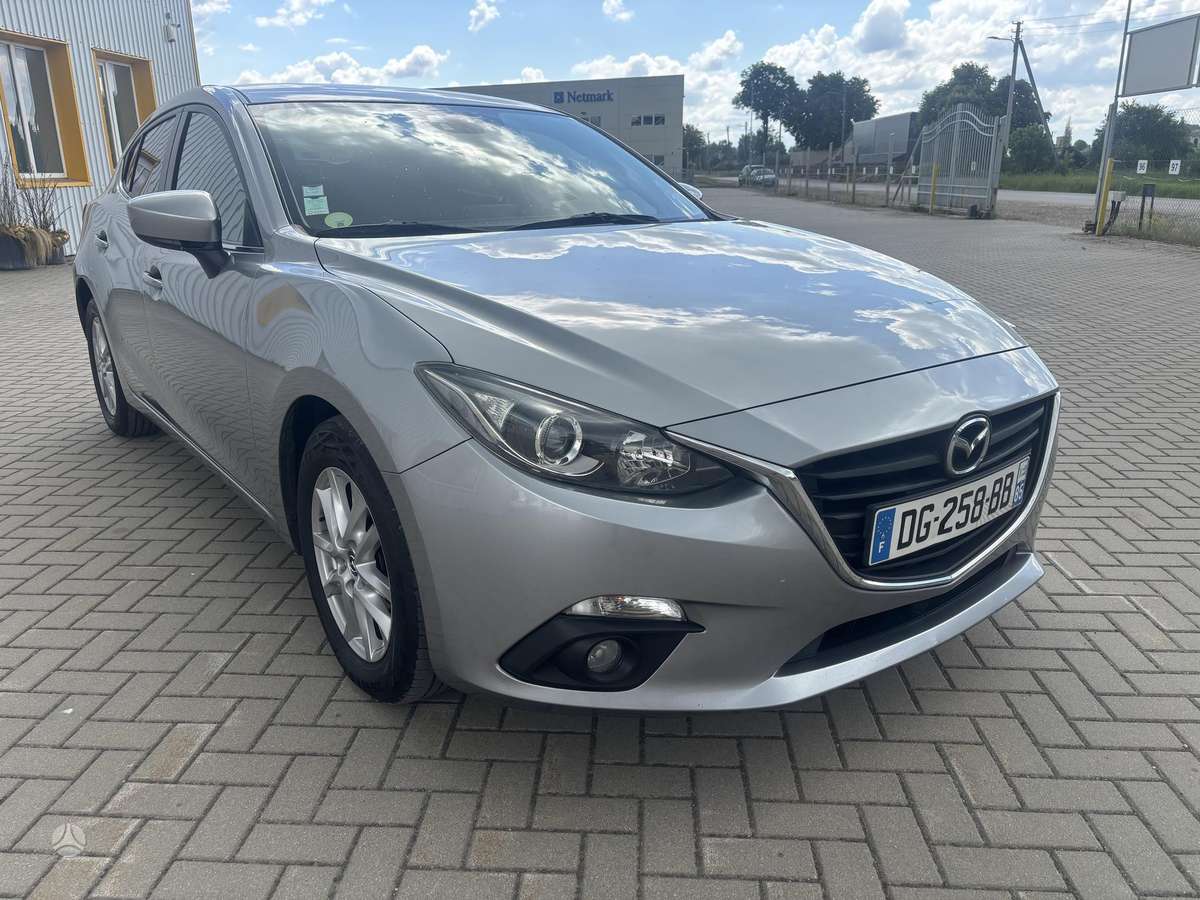 Mazda 3, 2.2 l., hatchback