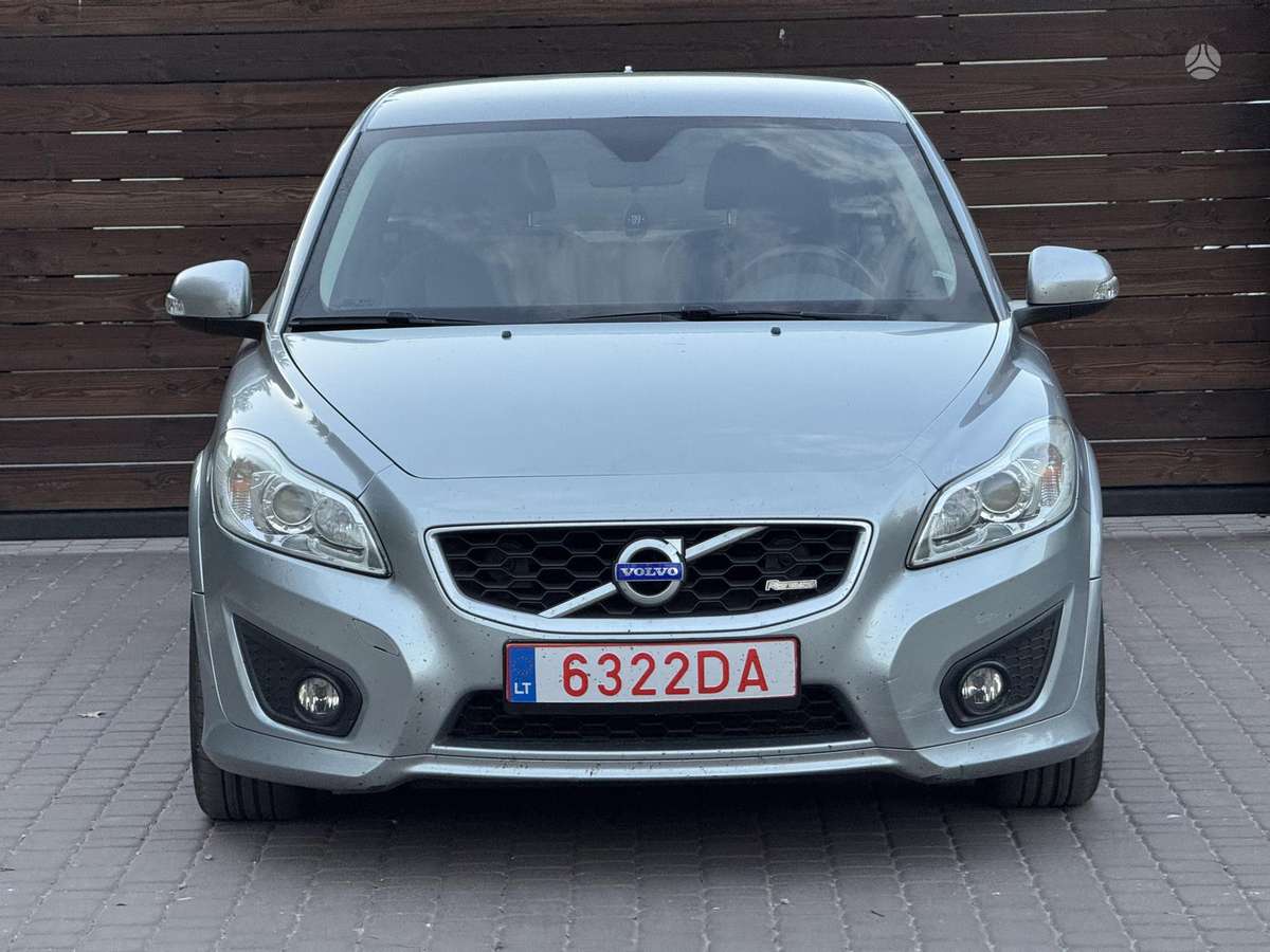 Volvo C30, 1.6 l., hatchback