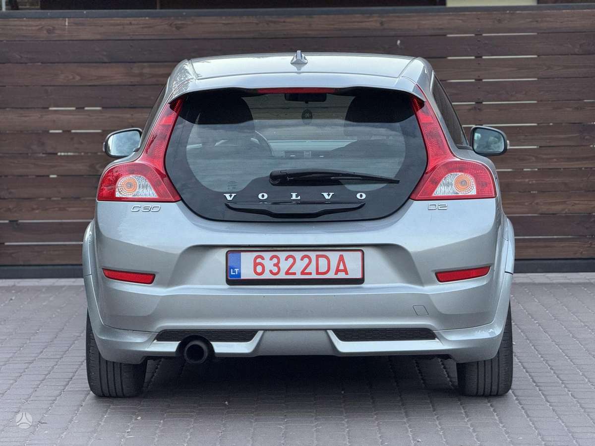Volvo C30, 1.6 l., hatchback