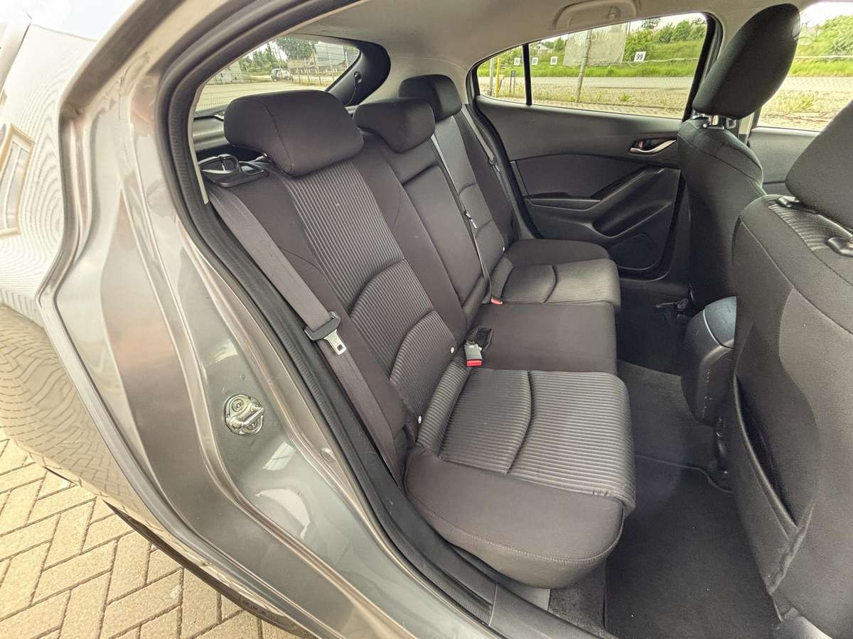 Mazda 3, 2.2 l., hečbekas