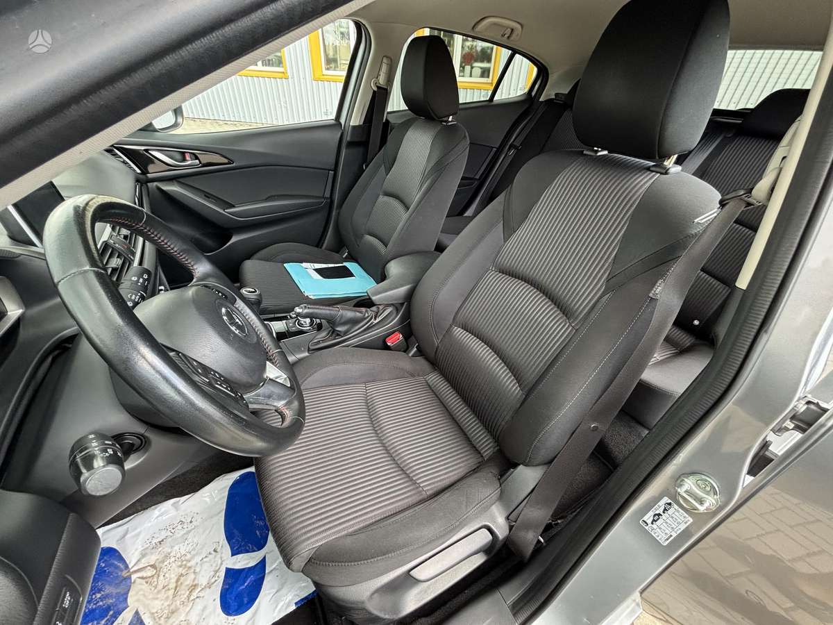 Mazda 3, 2.2 l., hečbekas