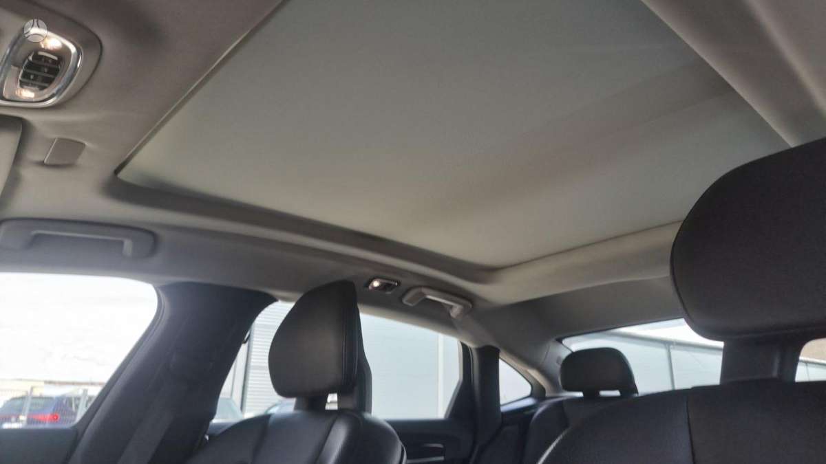 Volvo S90, 2.0 l., Седан