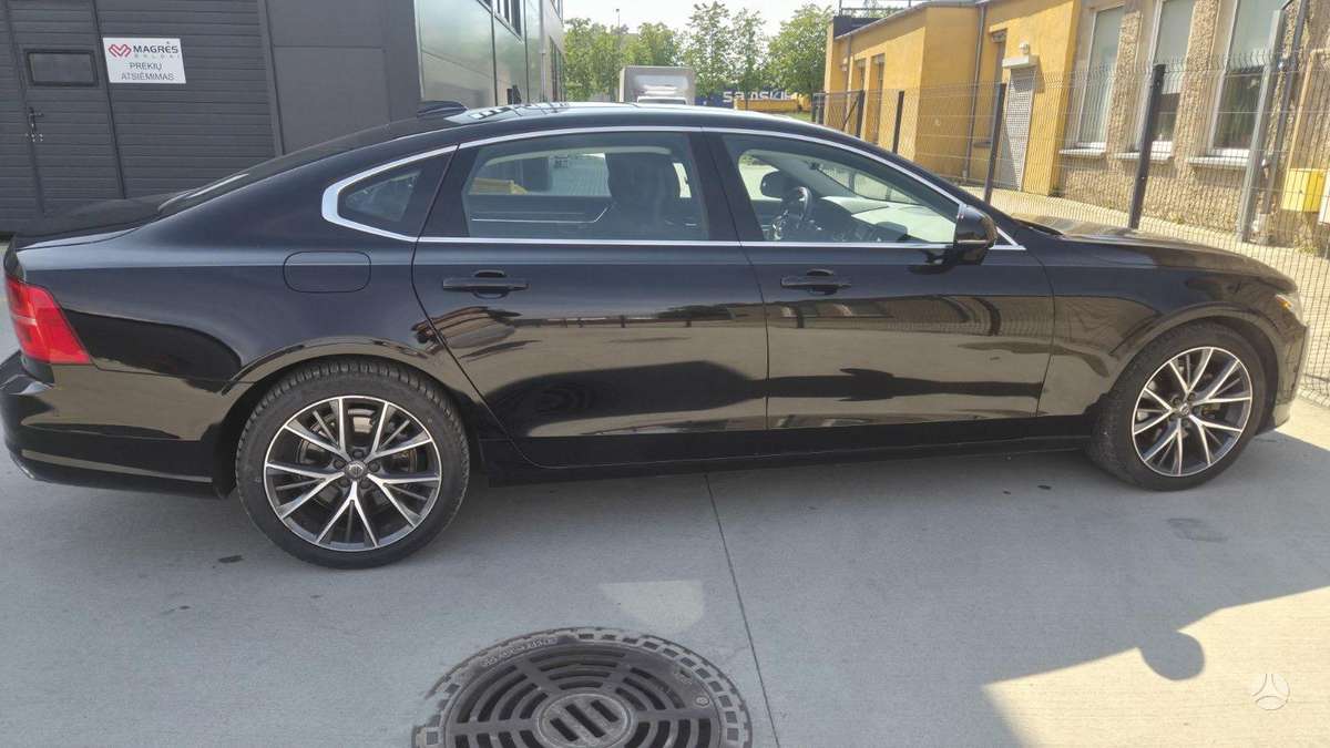 Volvo S90, 2.0 l., Седан