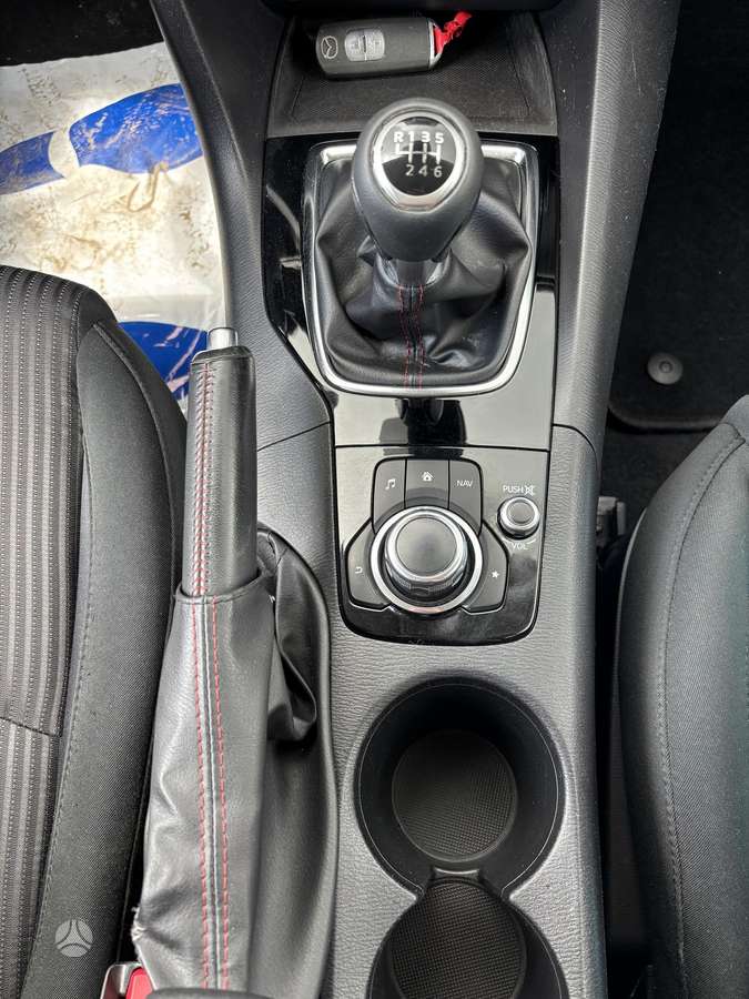 Mazda 3, 2.2 l., hečbekas