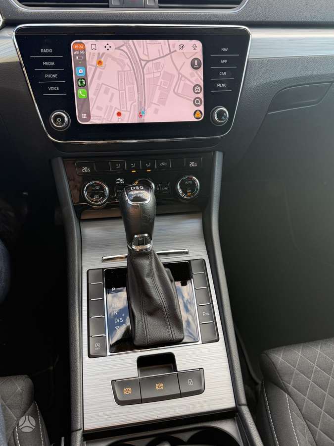 Škoda Superb - 9